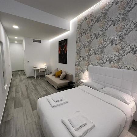 Ch Tanez Carolina A Hotell Madrid Eksteriør bilde