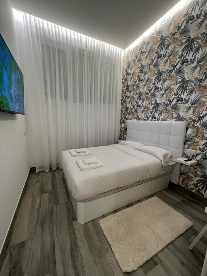 Ch Tanez Carolina A Hotell Madrid Eksteriør bilde
