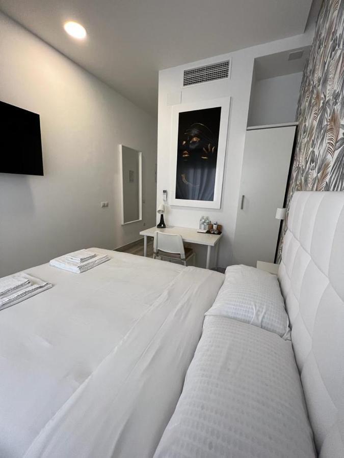 Ch Tanez Carolina A Hotell Madrid Eksteriør bilde